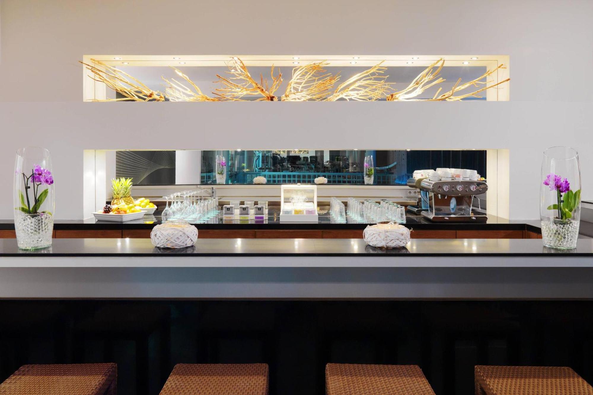 Le Meridien Hotel
